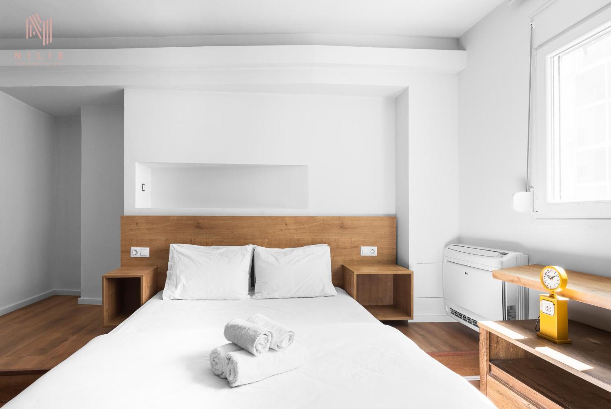 Civilian Boutique Aprts, Nilie Hospitality Mgmt Солун Екстериор снимка