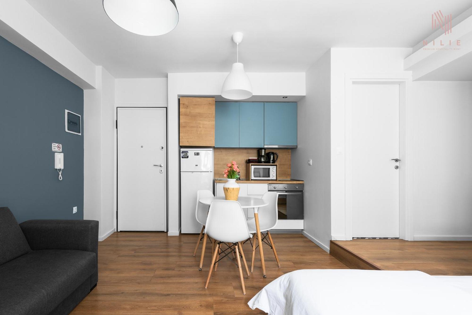 Civilian Boutique Aprts, Nilie Hospitality Mgmt Солун Екстериор снимка